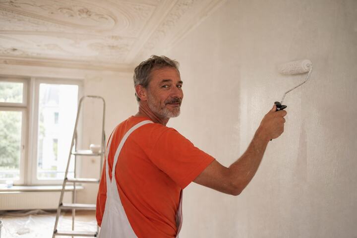 Handwerker bei der Renovierung